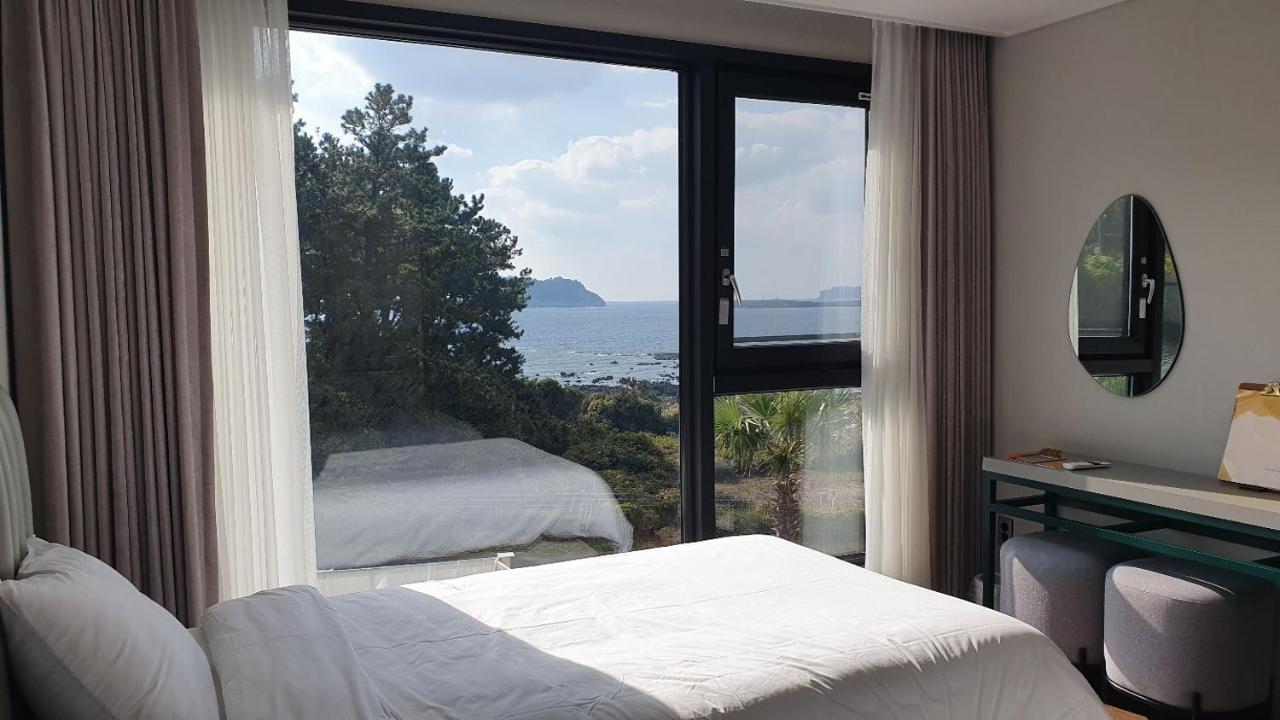 Hotel Seogwipean Seogwipo Esterno foto