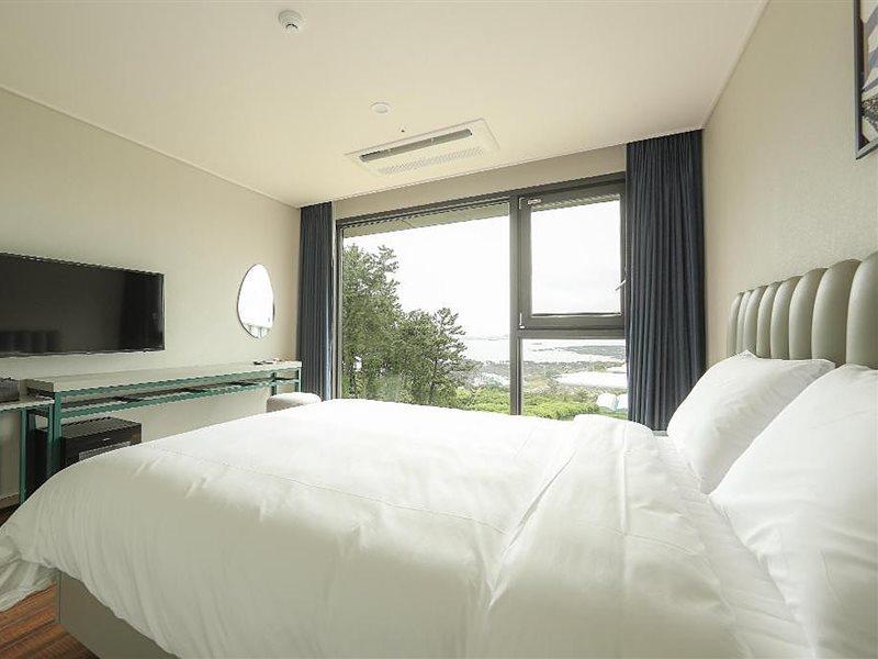 Hotel Seogwipean Seogwipo Esterno foto