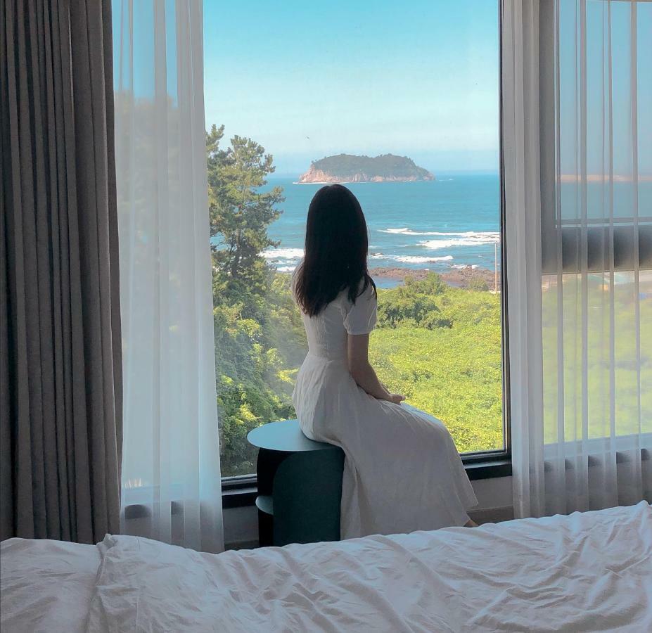 Hotel Seogwipean Seogwipo Esterno foto